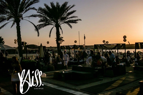 Bliss Lounge Beach Party 13